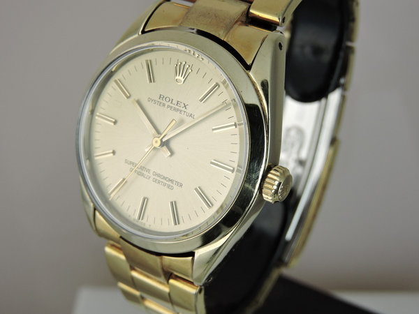 1972 Rolex Oyster Perpetual Gold Plated - Serviced w. Box